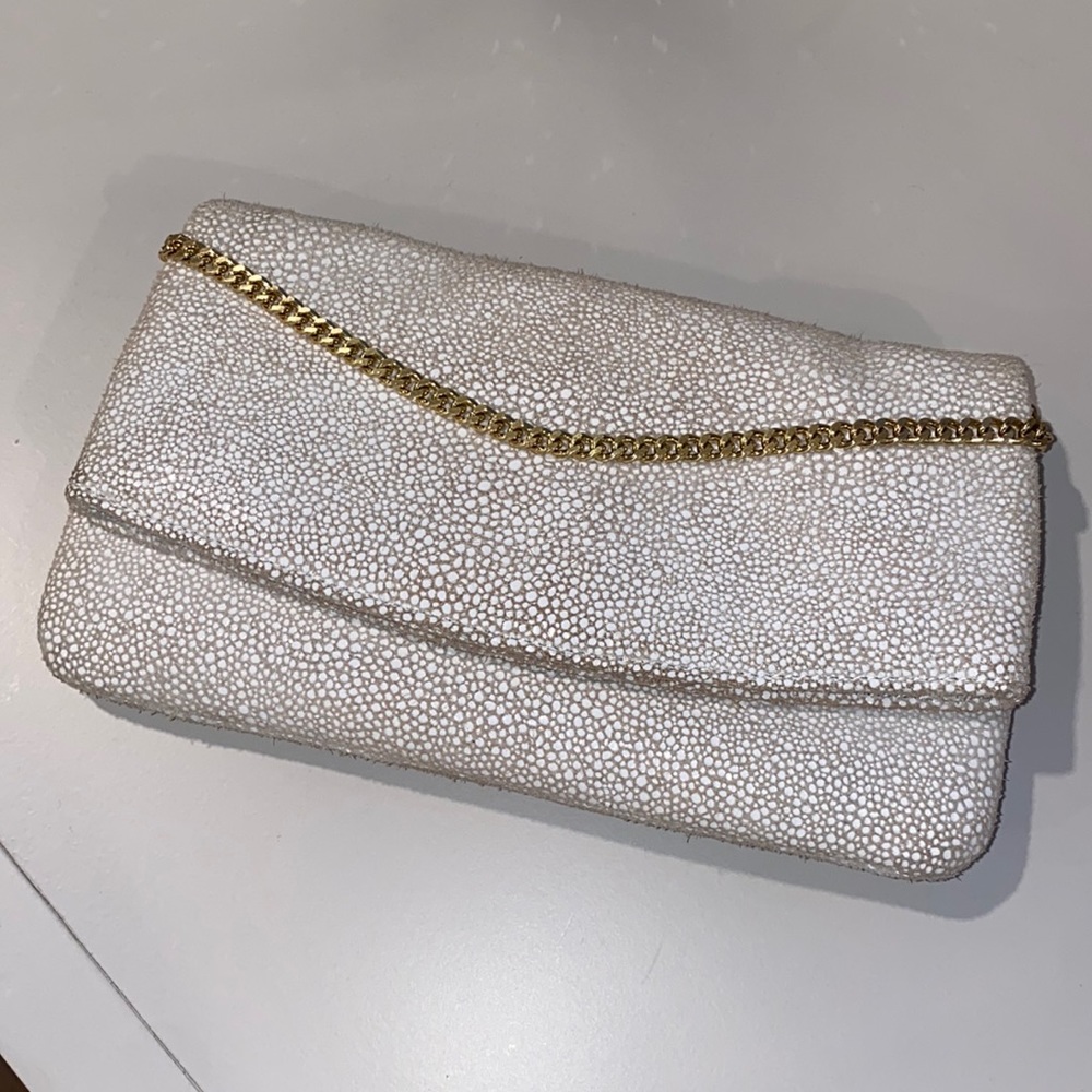 Sorial clutch bag